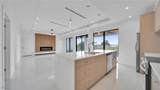 1506 21st Avenue - Photo 4