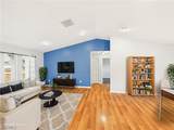 232 Van Loon Terrace - Photo 2