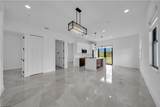 713 Roma Avenue - Photo 5