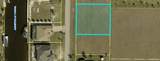 1023 32nd Place - Photo 2