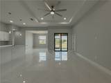 417 Paddock Street - Photo 2