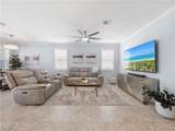 3280 Royal Gardens Avenue - Photo 8