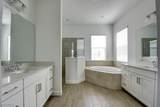 7796 Lakes Edge Lane - Photo 11
