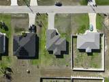 2507 8th Place - Photo 4
