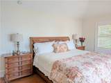 2878 Valencia Way - Photo 25