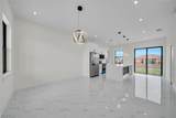 4003 10th Street - Photo 4