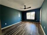 4040 Edgewater Circle - Photo 7