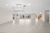 2193 Macadamia Street - Photo 10