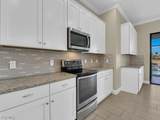 10093 Avalon Lake Circle - Photo 11