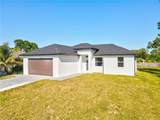 1109 Cumming Street - Photo 2