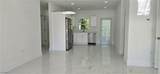 5218 29th Street - Photo 3