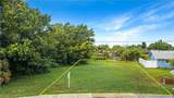 947 Iris Drive - Photo 16