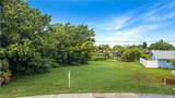 947 Iris Drive - Photo 7