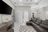 2605 30th Street - Photo 3