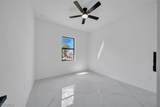 637 Summit Avenue - Photo 19