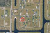 3923 40th Street - Photo 2