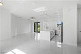 744 Oakridge Avenue - Photo 17