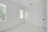 940 Lakeside Drive - Photo 20