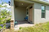 802 Friendship Circle - Photo 2