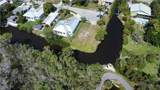 3260 Lunar Street - Photo 4