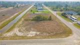 831 Colyer Street - Photo 3