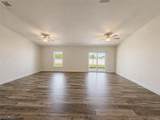 315 18th Terrace - Photo 4