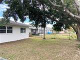 1720 Santa Barbara Place - Photo 20
