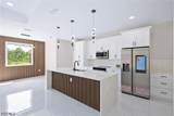 218 Irving Avenue - Photo 3