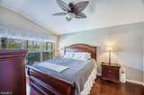 10092 Oakhurst Way - Photo 18