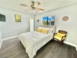 4903 Vincennes Street - Photo 7