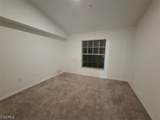 7915 Preserve Circle - Photo 7