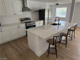 1463 Tanglewood Parkway - Photo 2