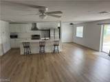1463 Tanglewood Parkway - Photo 3