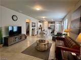 882 Friendship Circle - Photo 3