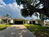 882 Friendship Circle - Photo 33