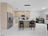 402 Thompson Avenue - Photo 9