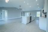 402 31st Terrace - Photo 3