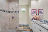 8006 Oakleaf Circle - Photo 8