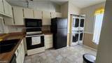 15178 Parkside Drive - Photo 11