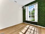 571 Chamonix Avenue - Photo 14