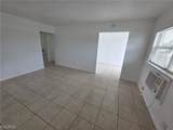 2452 Stella Street - Photo 8
