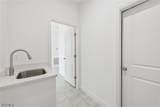 9006 Castle Circle - Photo 8