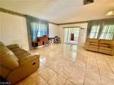 217 Oaklawn Court - Photo 11