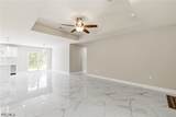 1895 Weldon Avenue - Photo 3