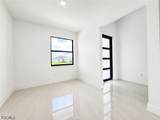 8022 Sunrise Circle - Photo 17