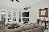 8960 Crown Bridge Way - Photo 14