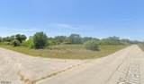 1118 Silverfish Drive - Photo 3