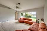 625 11th Terrace - Photo 17
