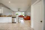 625 11th Terrace - Photo 4