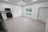571 Genoa Avenue - Photo 4